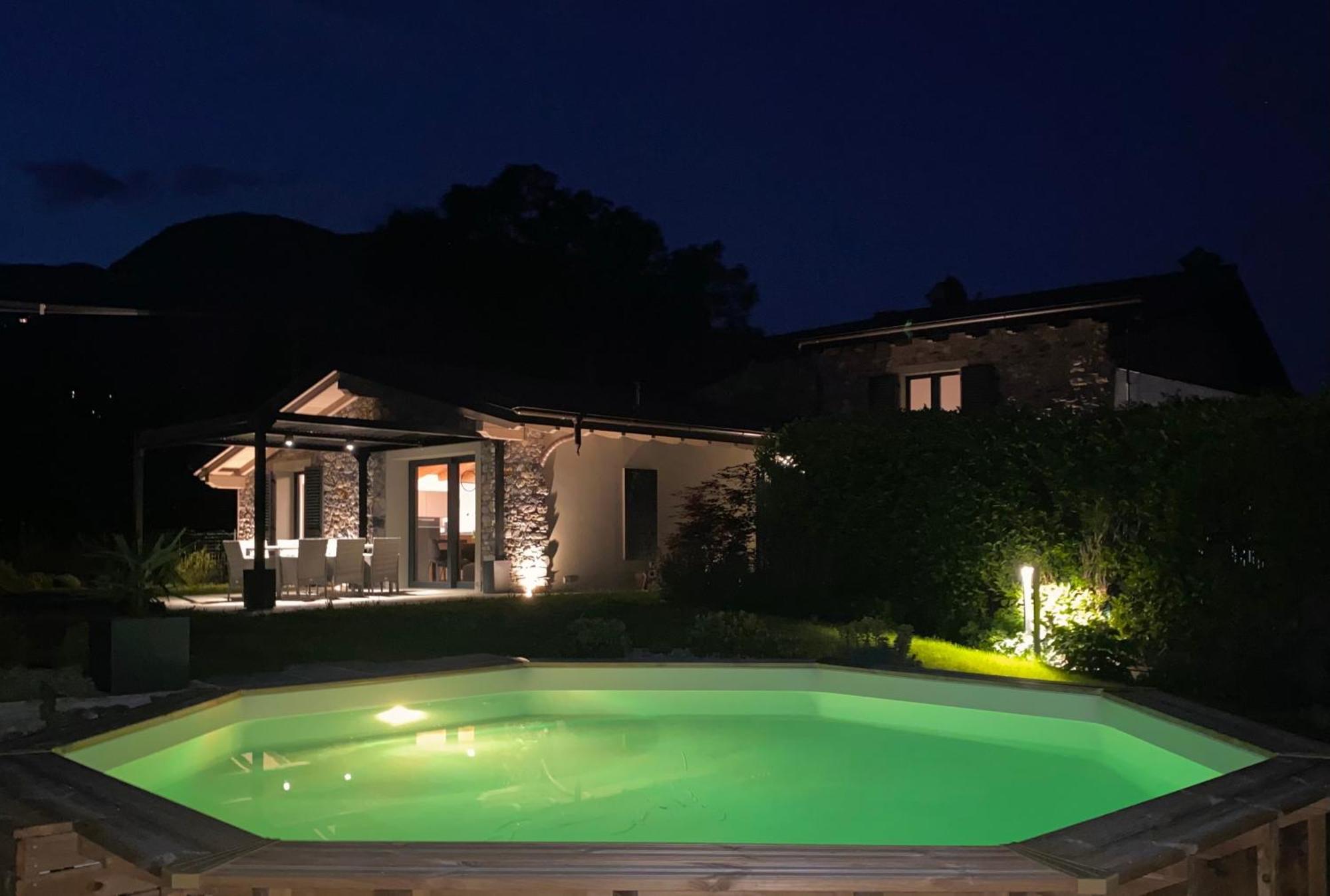 Villa Larius Gravedona Buitenkant foto